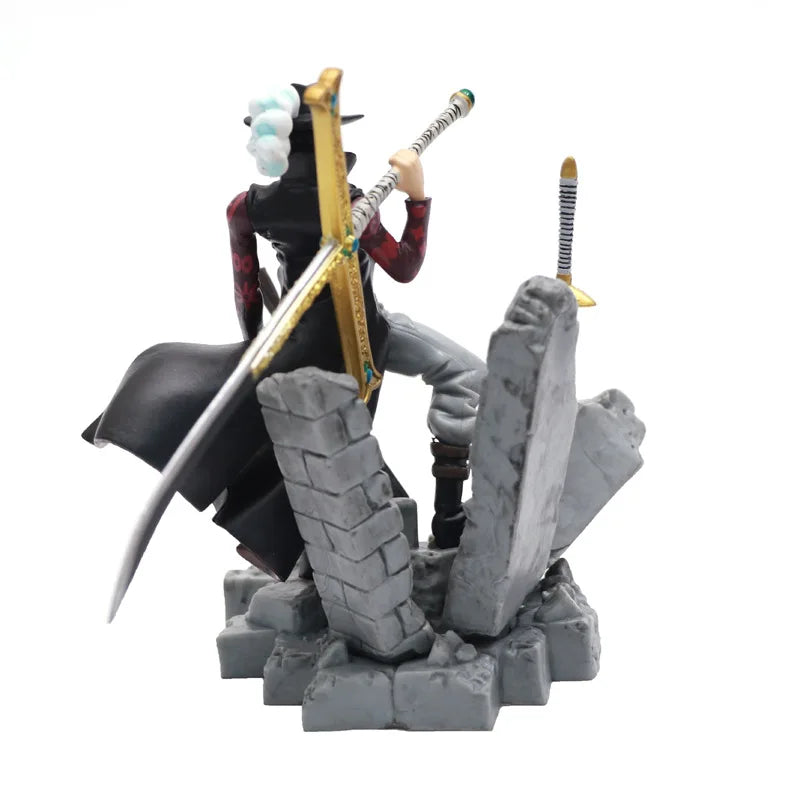 "DRACULE MIHAWK" One Piece Figure