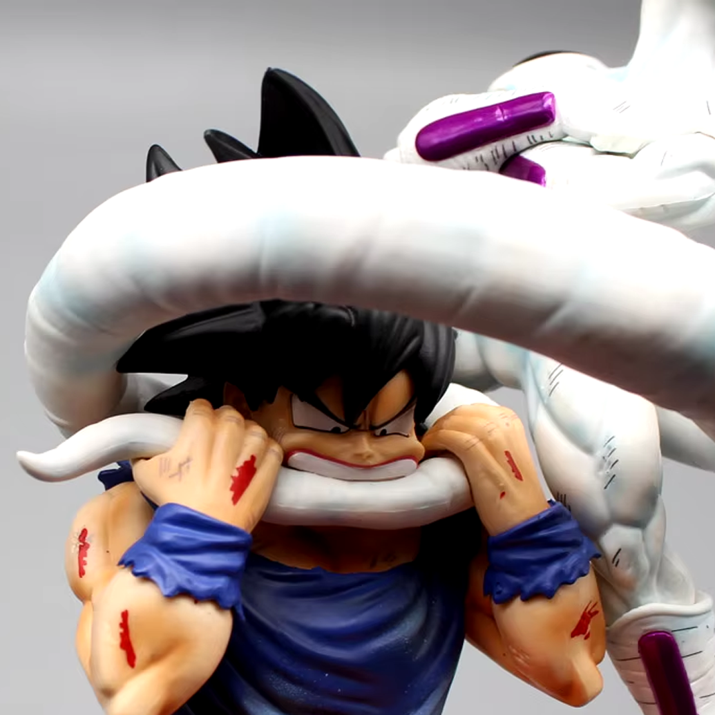 "GOKU BITING FRIEZA" Dragon Ball Z Figure