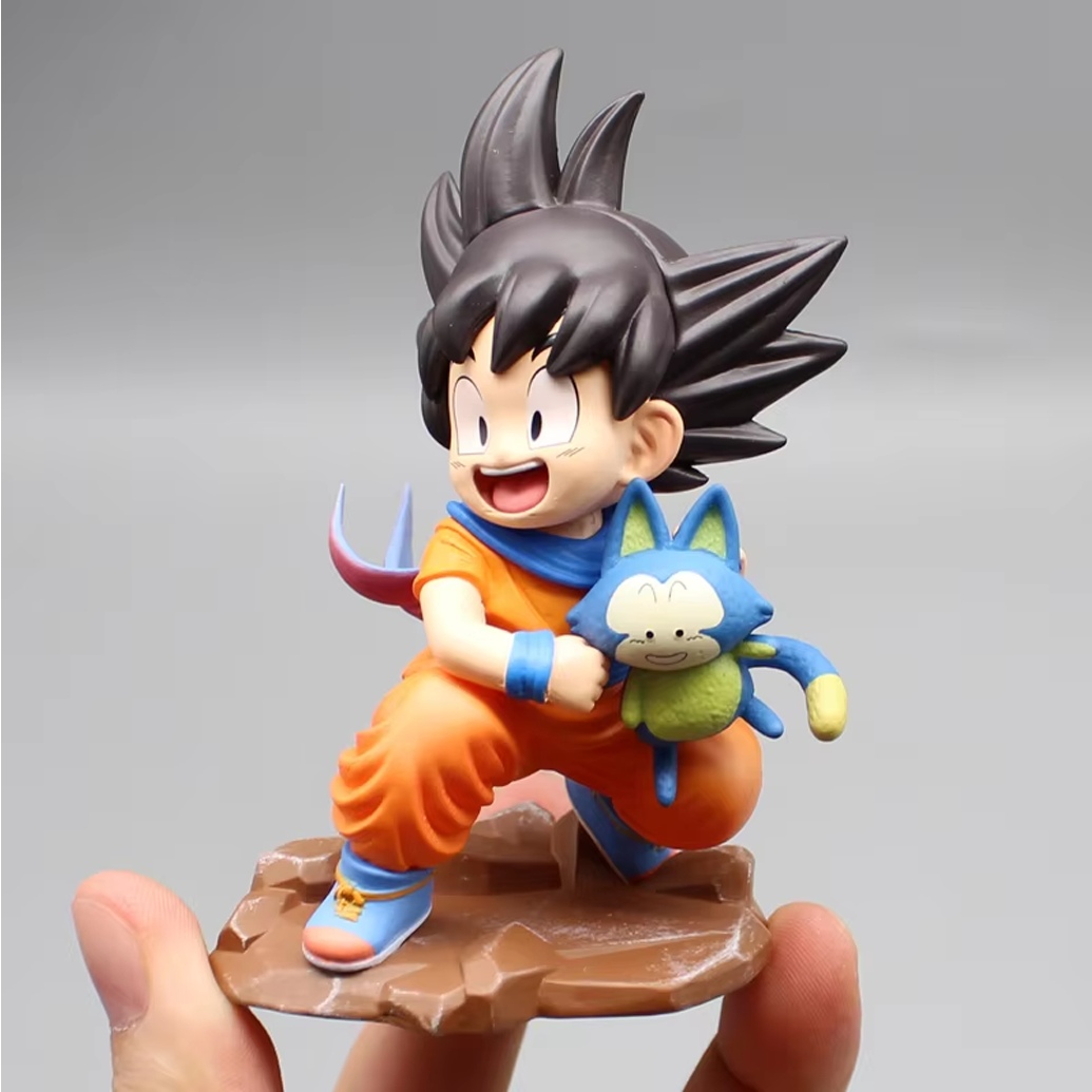 "GOKU WITH PUAR" Dragon Ball Figure